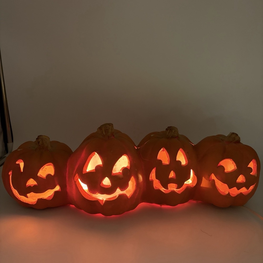 Vintage 1995 Trendmasters Halloween Decor Pumpkin Light Up Jack-O-Lantern